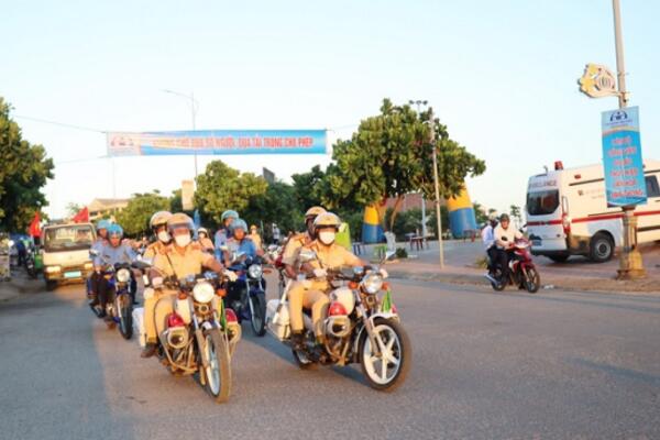 Tăng cường tuyên truyền, phổ biến giáo dục pháp luật về an toàn giao thông