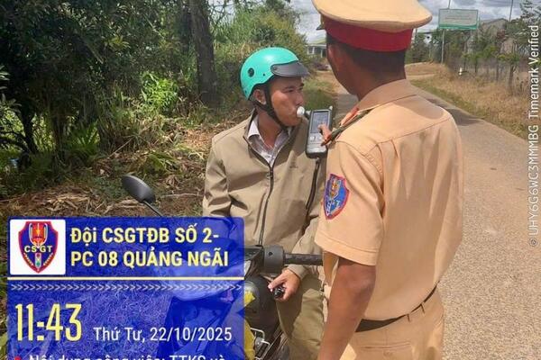 Công an Quảng Ngãi ra quân cao điểm kiểm tra, xử lý vi phạm nồng độ cồn và đẩy mạnh tuyên truyền an toàn giao thông